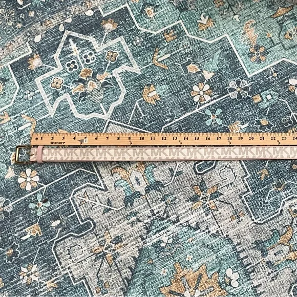 Michael Kors Logo Belt size L - Picture 8 of 9